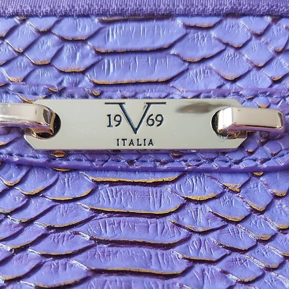 Makeup Bag - Picture 3 of 10